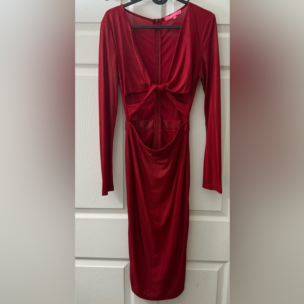 Xtaren Red Cut Out Detail Long Sleeve Midi Dress